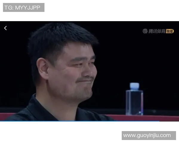 姚明无奈表情背后的故事与篮球梦想的无尽追求